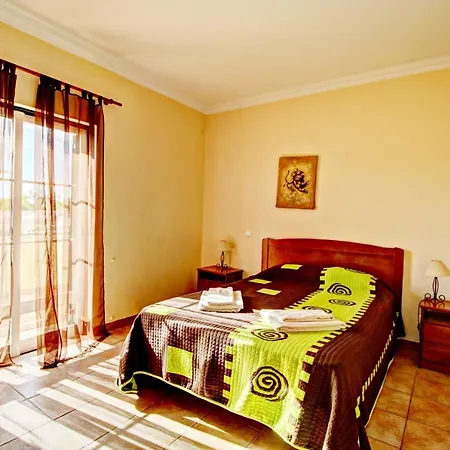 Sleeps 10 Pool Wifi